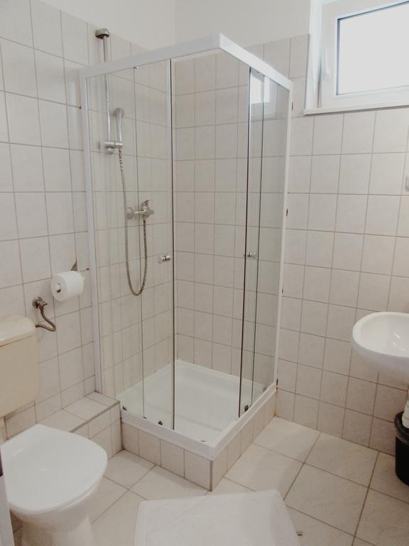 Székesfehérvár Panama Motel מראה חיצוני תמונה