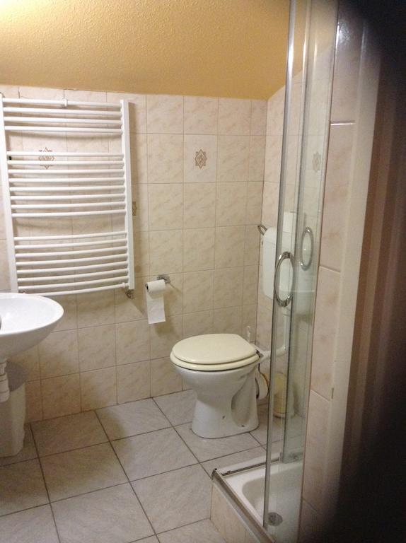 Székesfehérvár Panama Motel חדר תמונה
