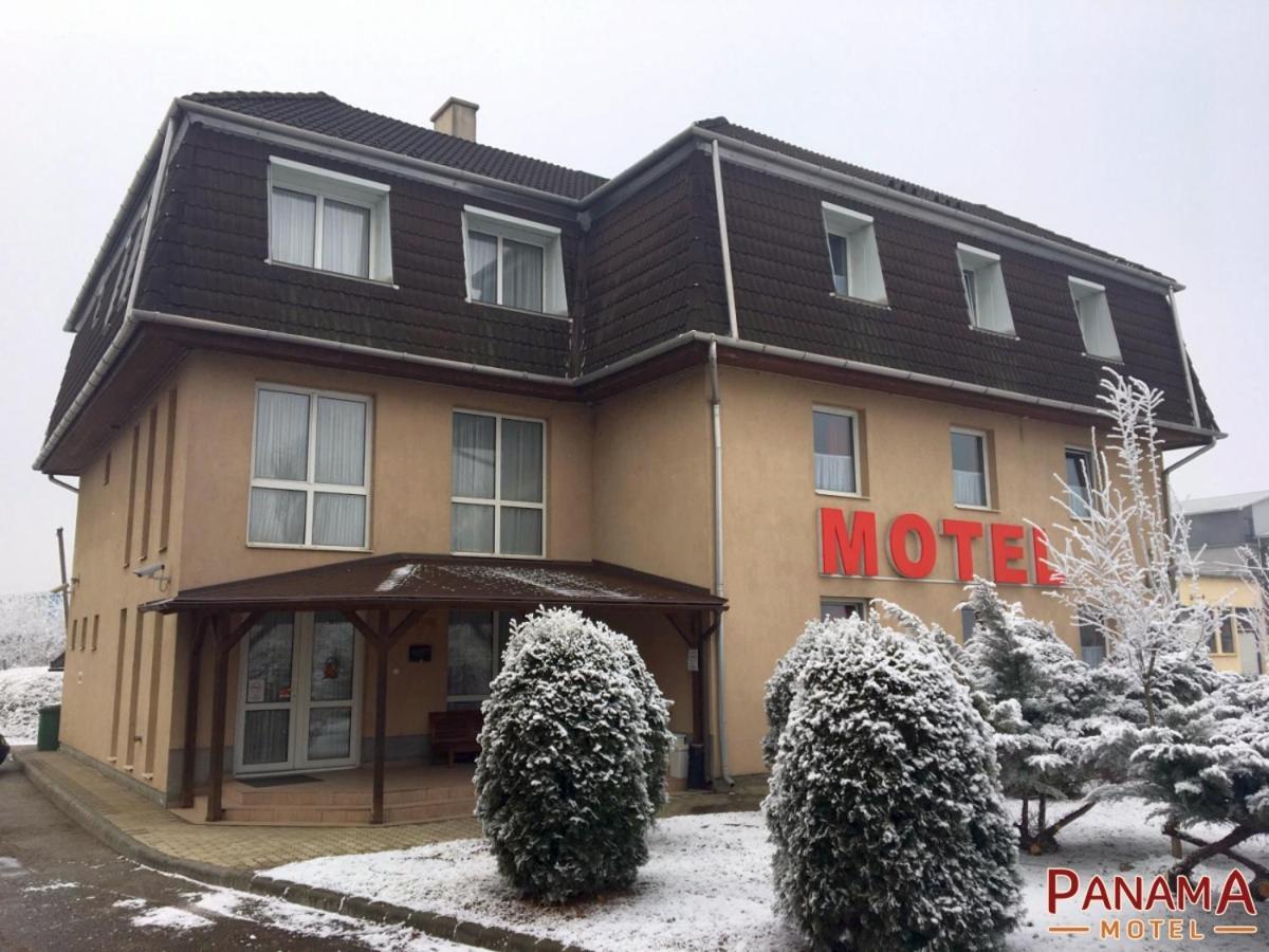 Székesfehérvár Panama Motel מראה חיצוני תמונה